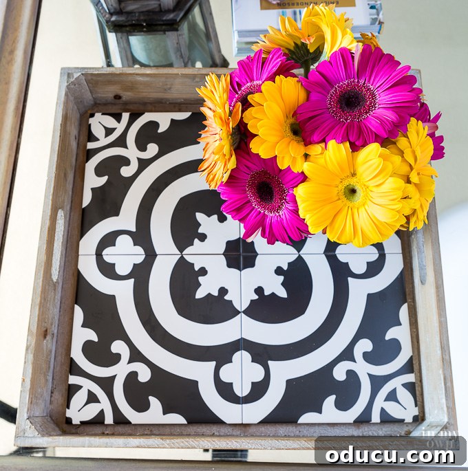 How to restyle a plain tray using decorative black and white patterned tiles for a modern look Tray after its stunning makeover with beautiful black and white patterned tiles