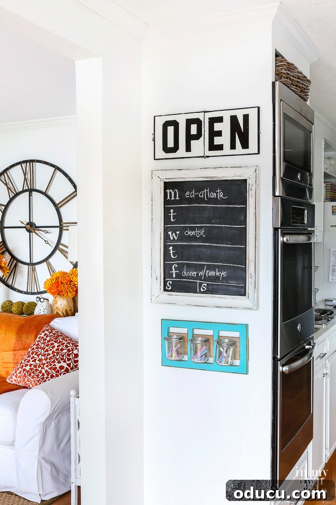 Effortless Fall Comfort: Cozy Decorating Ideas for Your Home 12 Black and white kitchen sign on wall that says open and closed