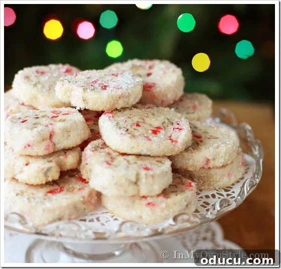 Pecan Cherry Cookie Recipe are delicious Christmas cookies to make to perfect to give to family and friends for Christmas cookies Delicious Pecan Cherry Cookies, a perfect Christmas treat to share with family and friends during the holidays.