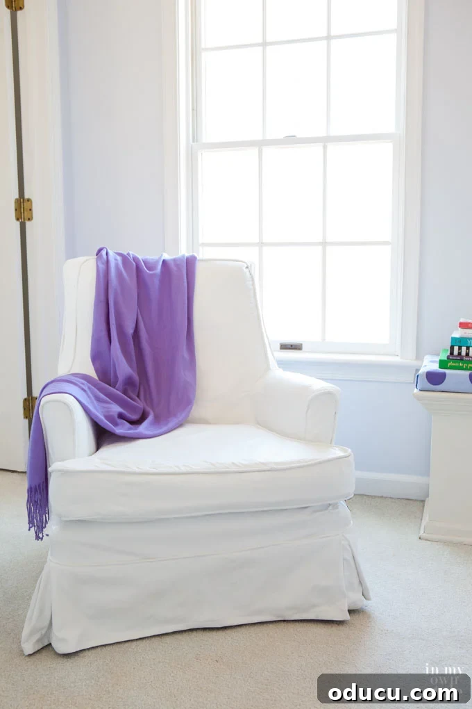 Amazing transformation of dated and faded fabric to the look and feel of white leather. Small budget decorating idea | In My Own Style Amazing transformation of dated and faded fabric to the look and feel of white leather.