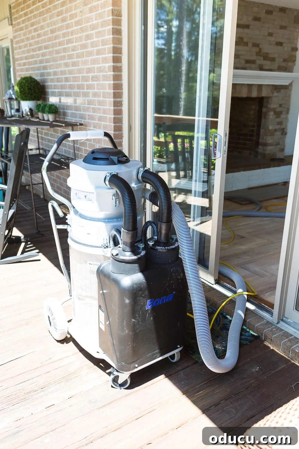 Innovative Bona Dustless floor sanding system for clean hardwood floor refinishing