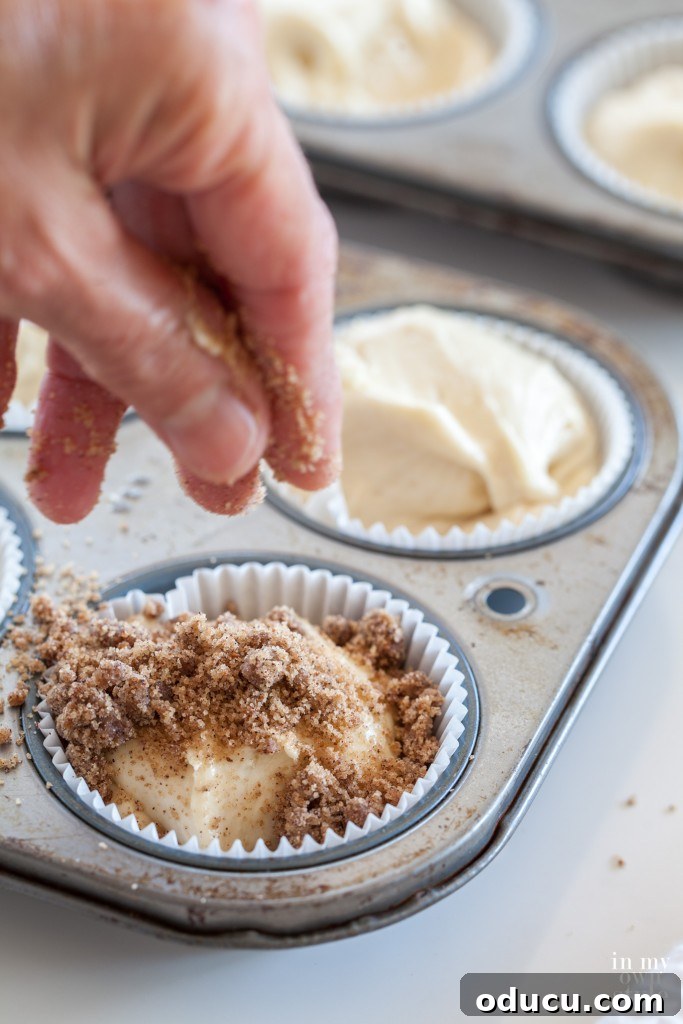 The Weekend Ledger 2 Cinnamon crumb topped cupcakes