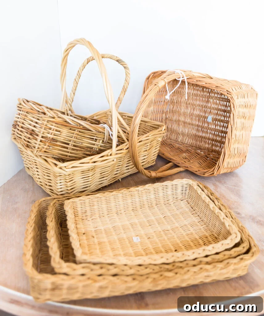 Chic Storage Without the Splurge 4 A variety of baskets found at the thrift store.