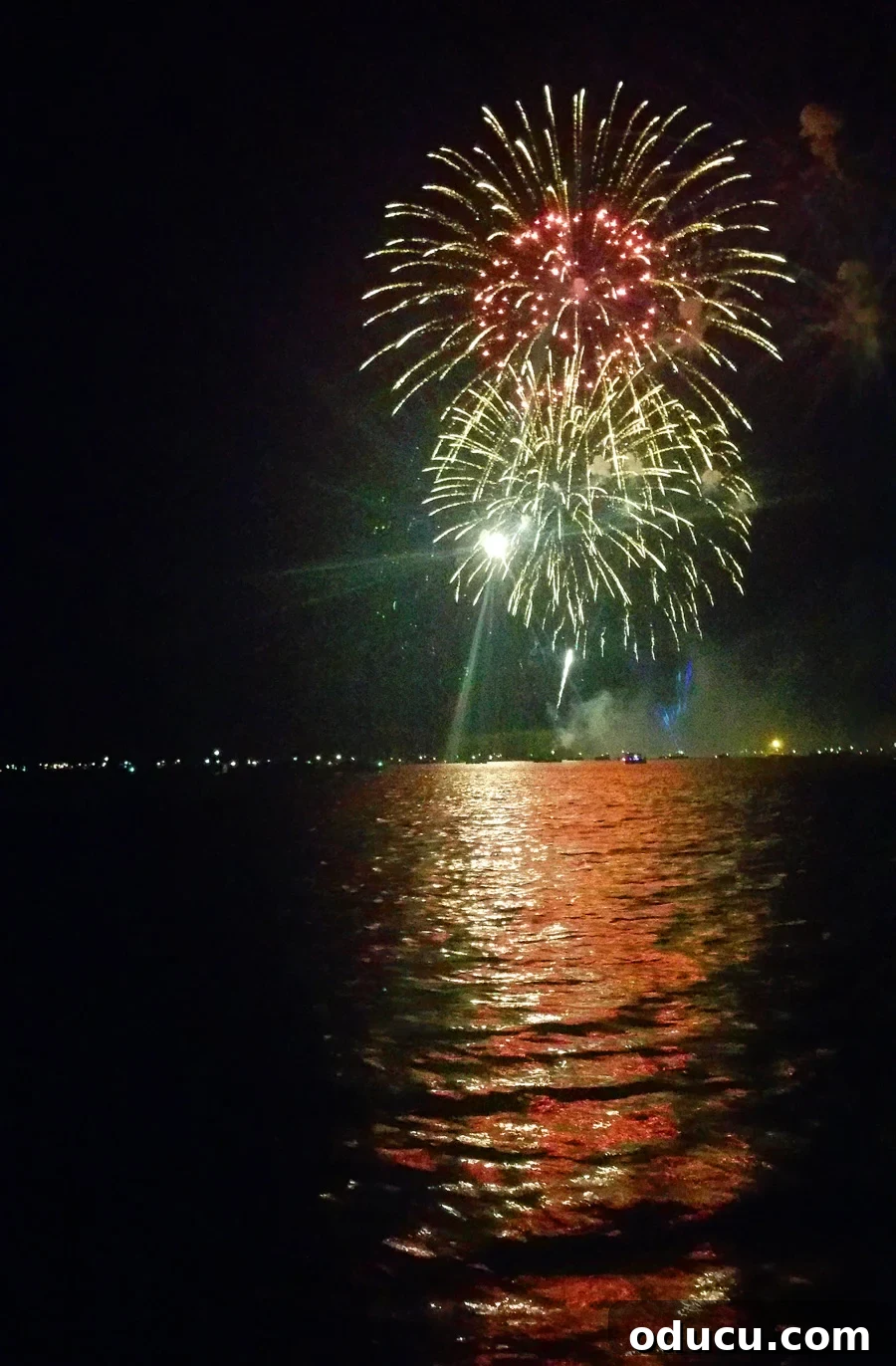 The Undeniable Magic of Living on Lake Murray in SC 13 Spectacular fireworks display over Lake Murray, a local tradition
