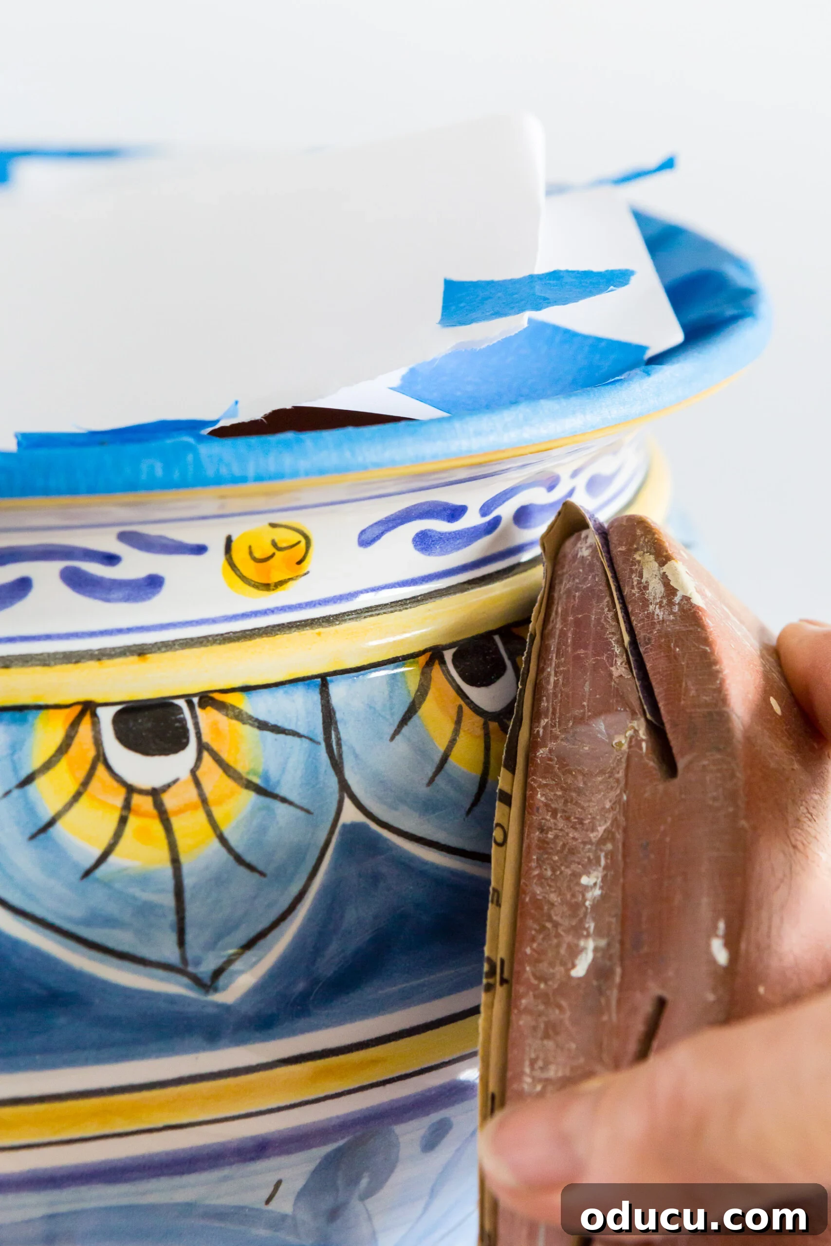 How to get the perfect finish when spray painting ceramics.