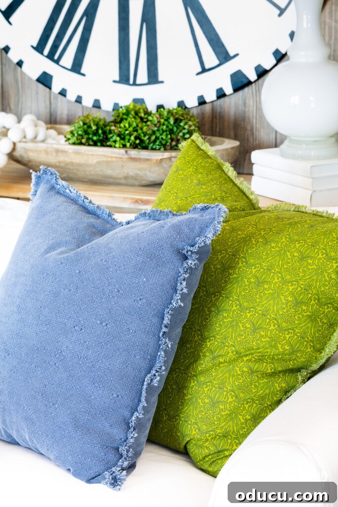 Crafting Custom Pillow Fringe 13 How to make fabric pillow covers with a fringed border for a stylish DIY look.