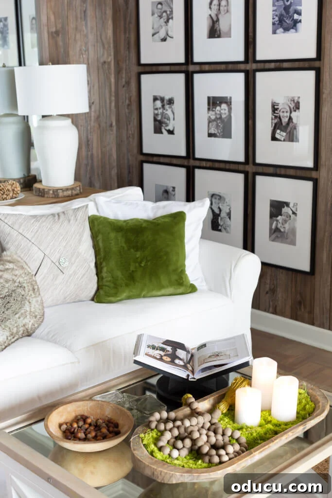 Cozy Fall Living Room on a Dime 13 Cozy living room colors for fall decor