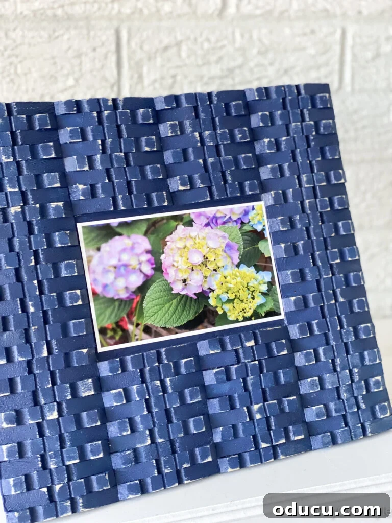 Craft Your Own Clothespin Display 2 clothespin frame DIY painted blue