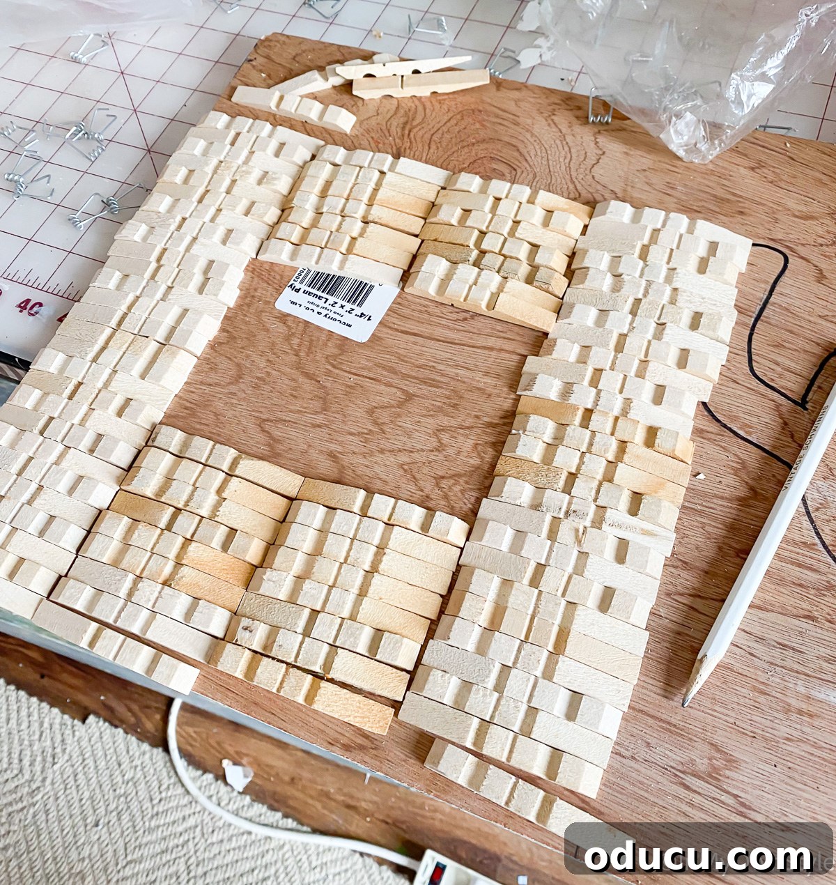 figuring out size of frame for a DIY clothespin picture frame