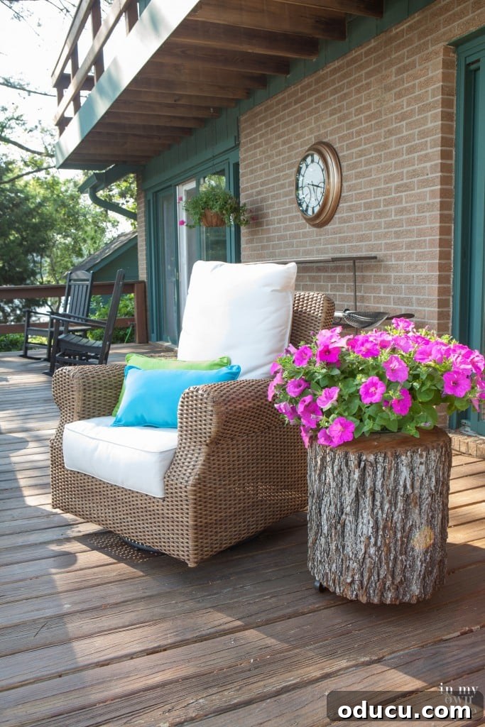 Deck Decor Hacks That Won't Empty Your Wallet 19 Summer outdoor decorating