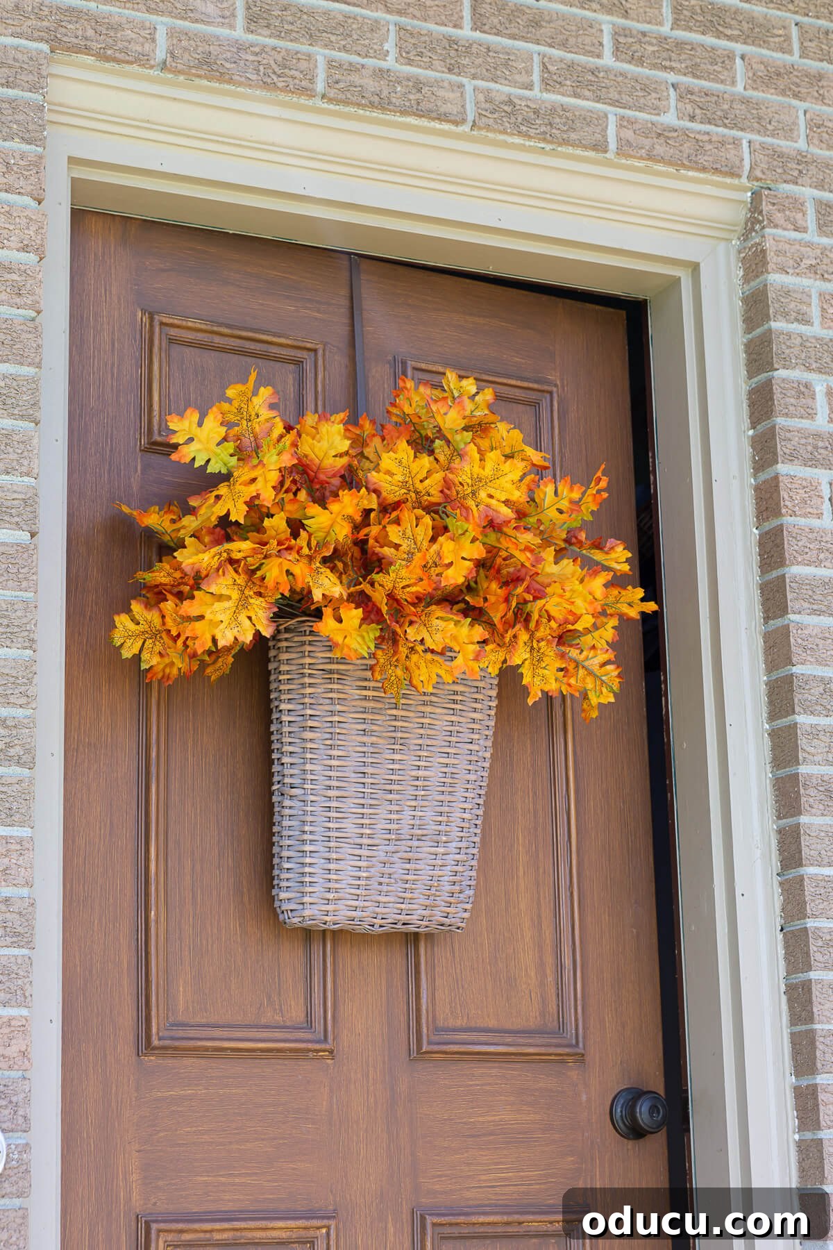 Cozy Fall Wicker Door Basket Project 6 Door basket decoration for fall DIY