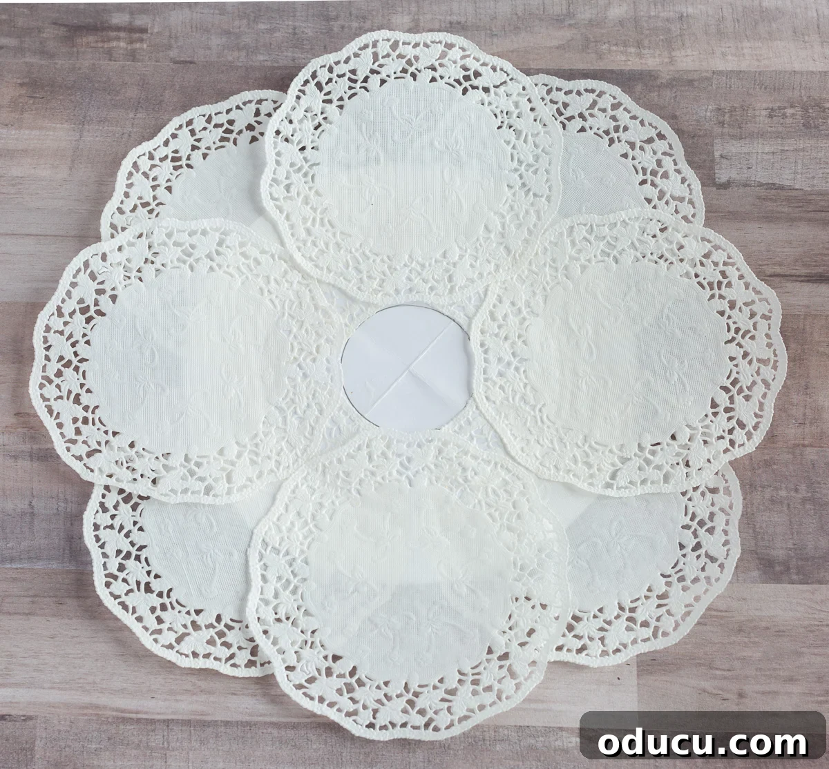 How to make paper doilies into a plate charger