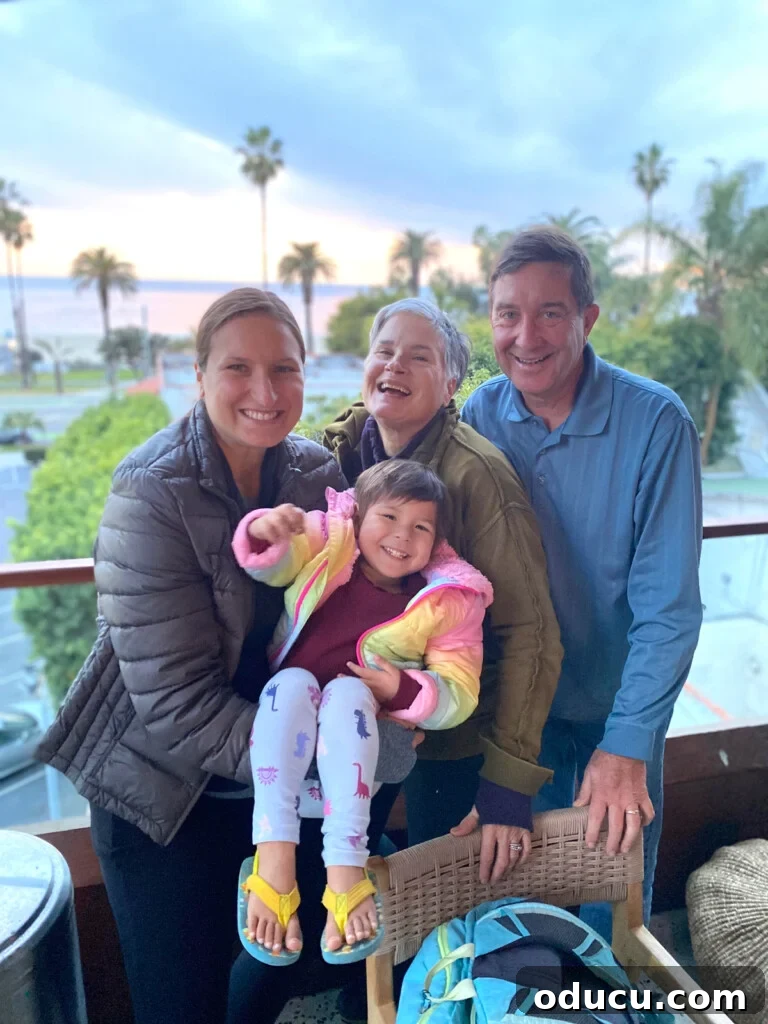 The Style Edit 123 2 Kelly Zoe Diane and Ed in Santa Monica, enjoying family time