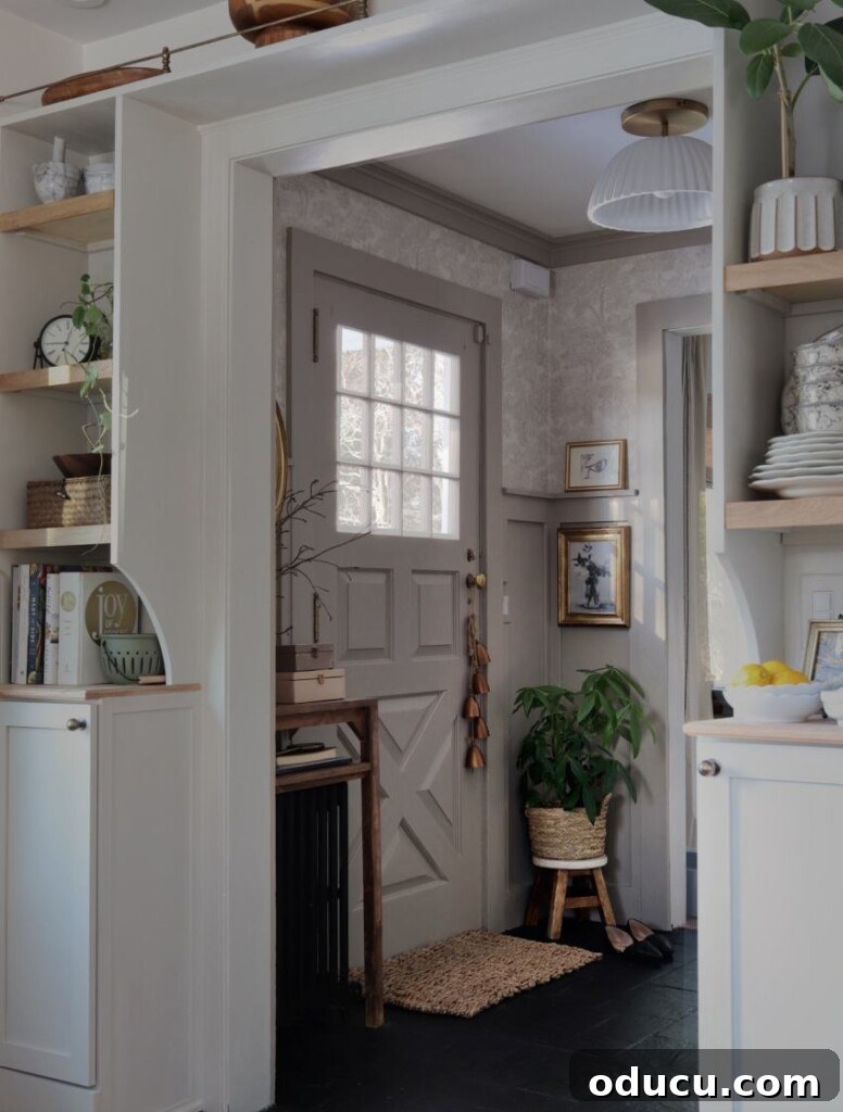 The Style Report 132 2 neutral decorating colors in a foyer refresh