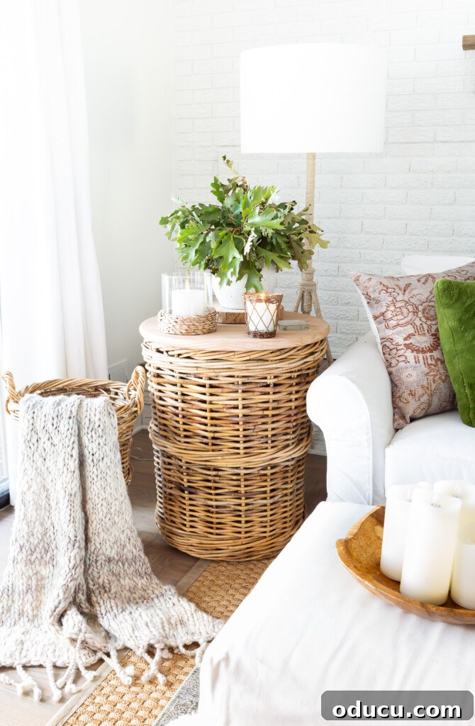 Creating a Cozy Fall Living Room Sanctuary 12 corner of living room decorated for early fall