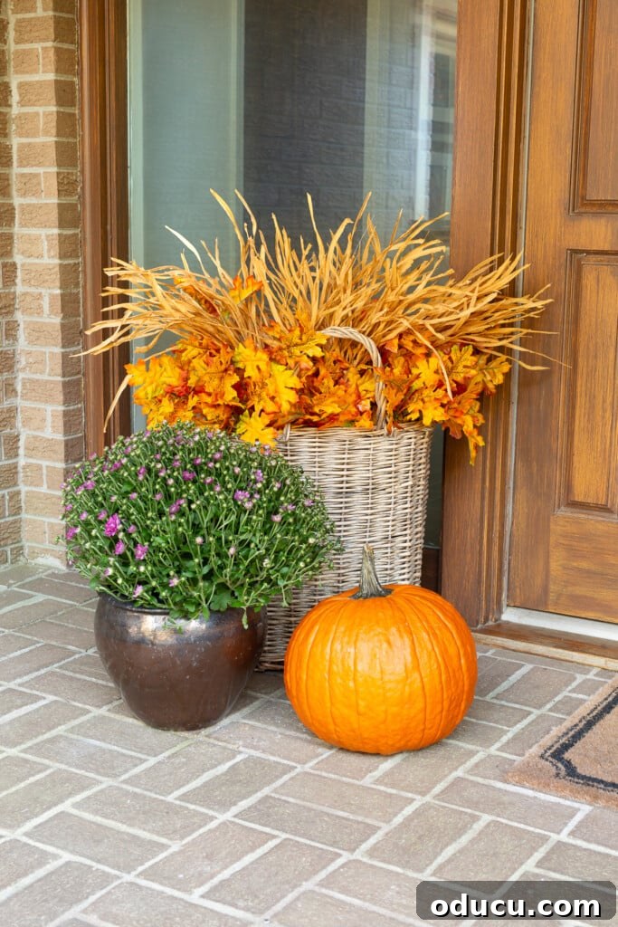 Fashion Insights 2 Simple Fall Front Porch Decor