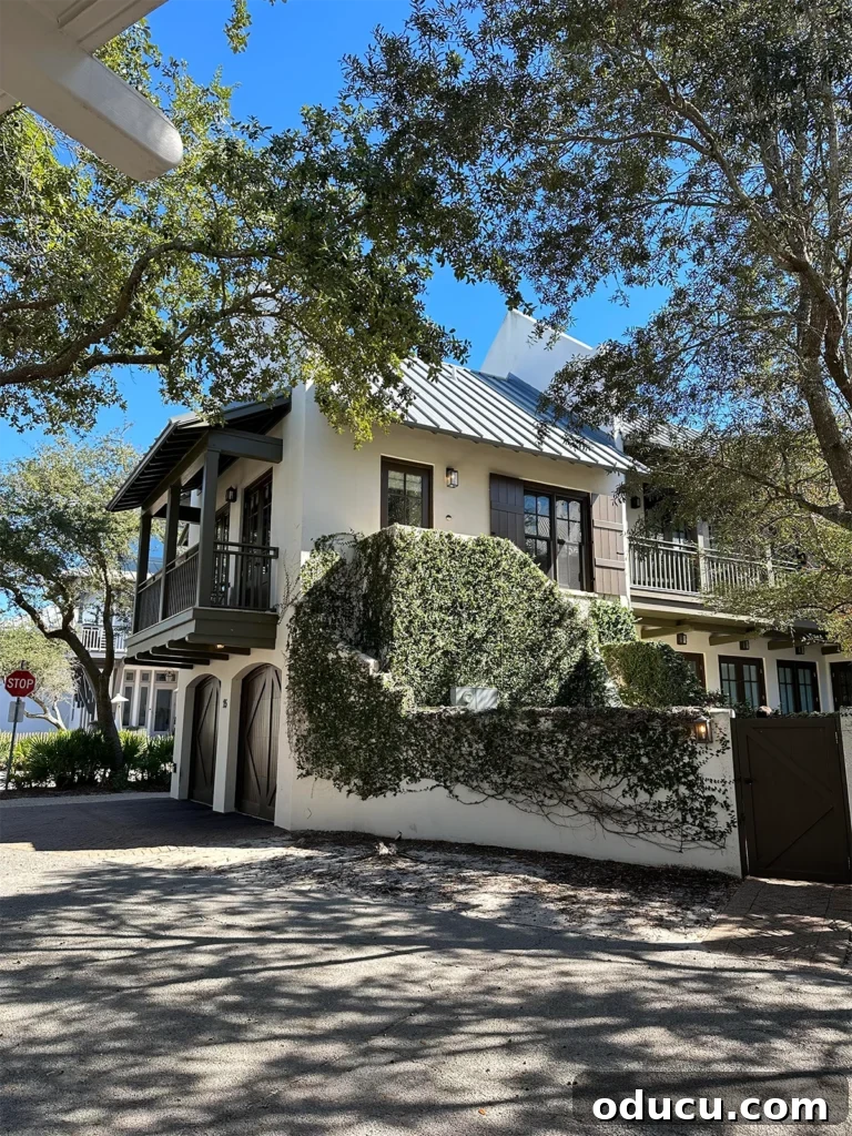 Trendspotting 167 4 Carriage House in Rosemary Beach