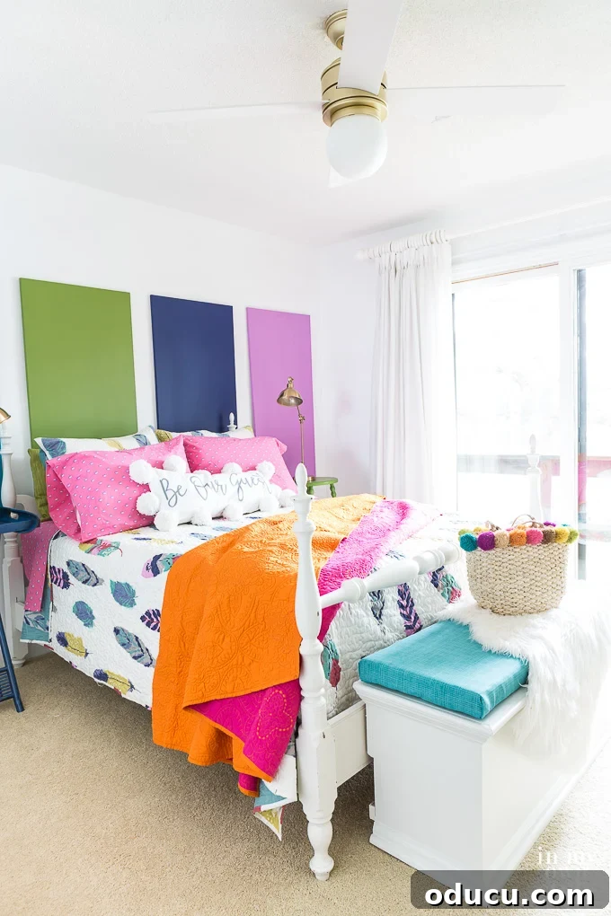 The Ever-Evolving Hearth 18 Decorating with pops of bright colors in the guest room