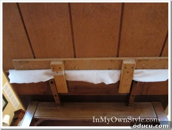 Brackets-on-table Brackets on table to make a table larger